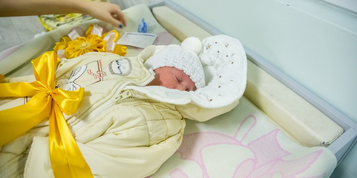 В Кызыле ко Дню защиты детей прошла торжественная выписка новорождённых rtyva.ru