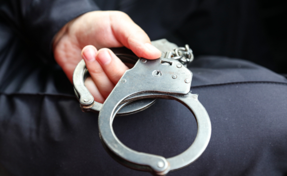 Подростки в Новосибирске осуждены за убийство и ограбление Подростки в Новосибирске осуждены за убийство и ограбление