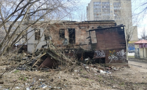 Аренда за рубль - в Туле никто, кроме москвичей, не стал брать на аренду полуразрушенное здание восемнадцатого века